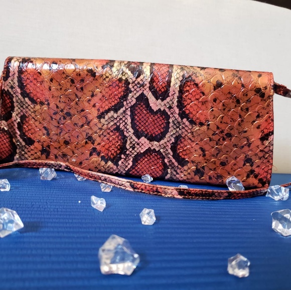 Bag - Picture 2 of 7